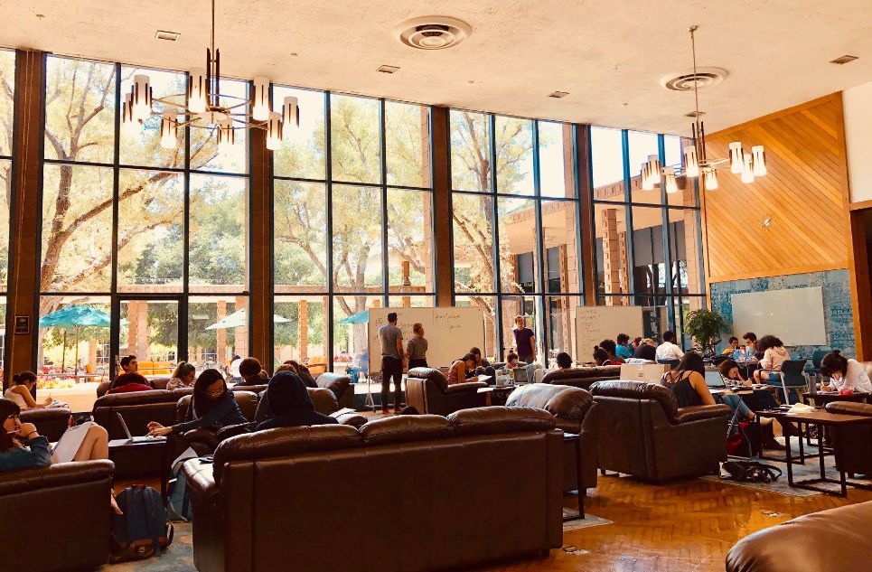 被评为“美国顶尖智力联盟”的是克莱蒙特学院联盟(Claremont Colleges)  留学 第5张
